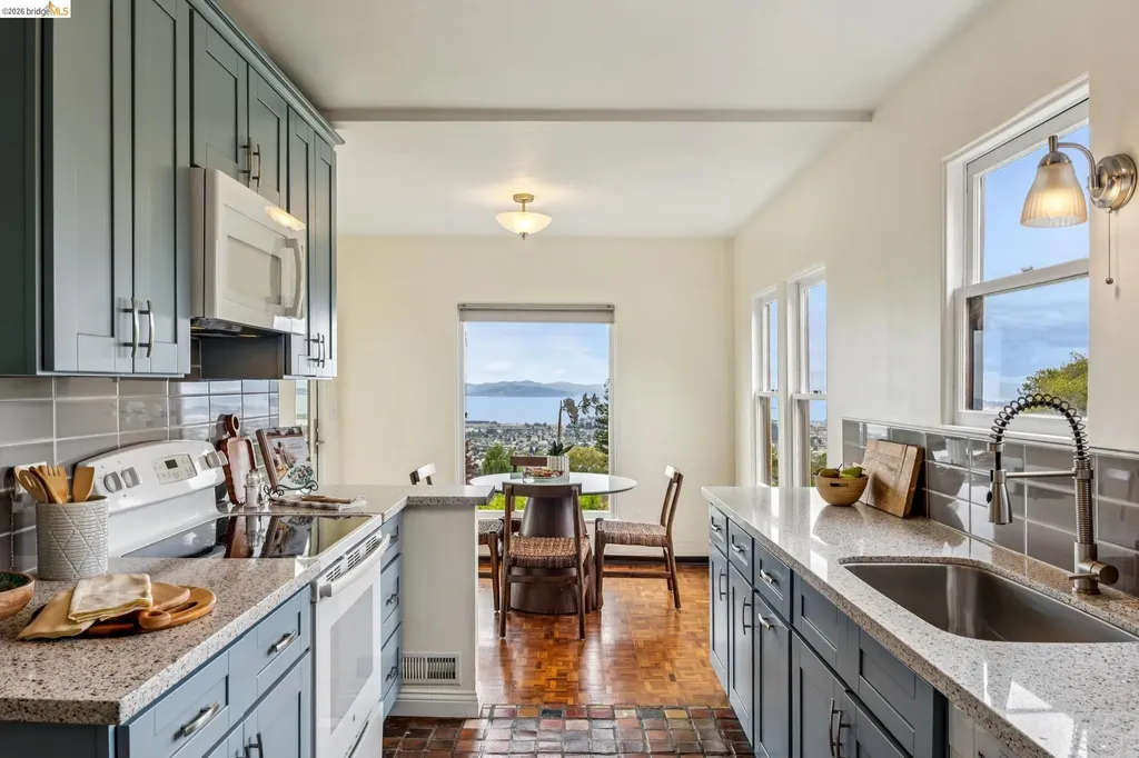 784 Cragmont Avenue Berkeley CA 94708
