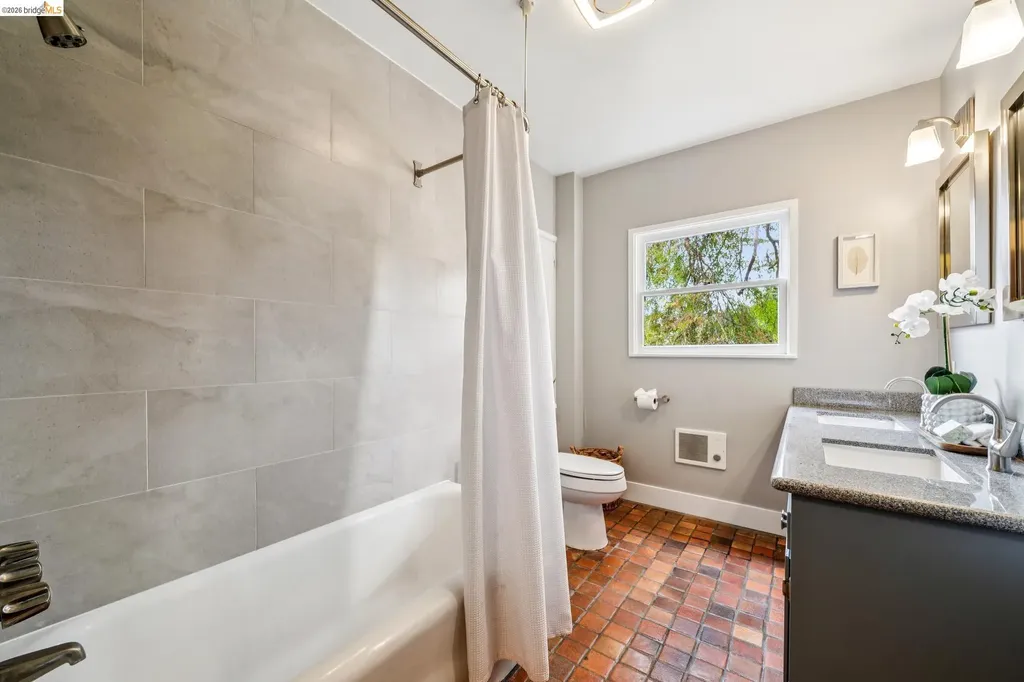 784 Cragmont Avenue Berkeley CA 94708