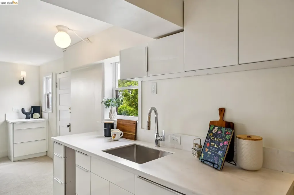 784 Cragmont Avenue Berkeley CA 94708
