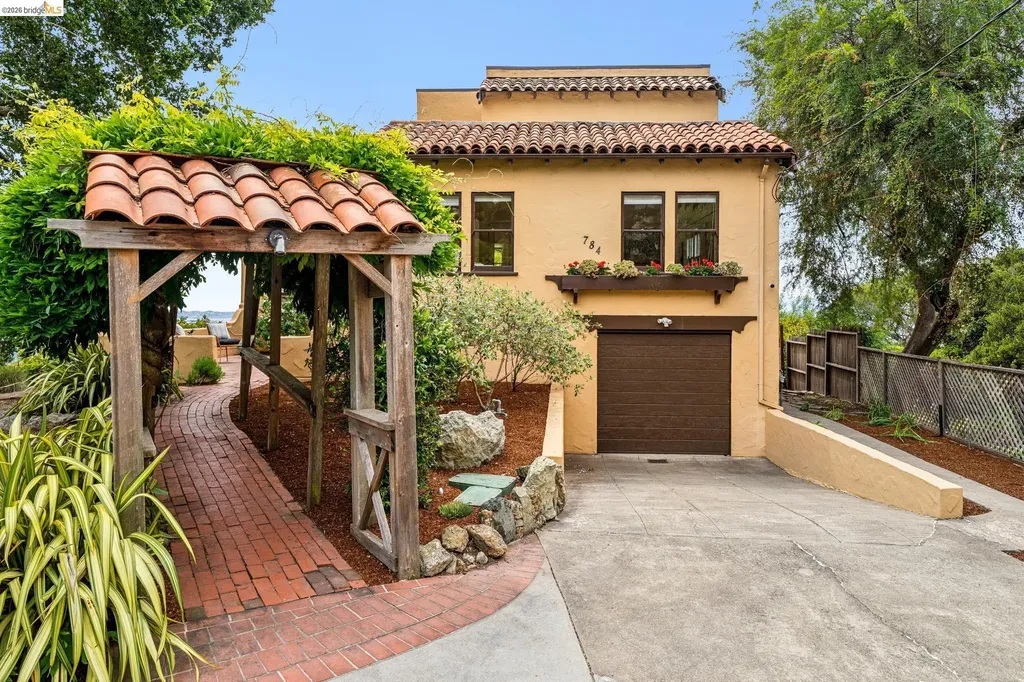784 Cragmont Avenue Berkeley CA 94708