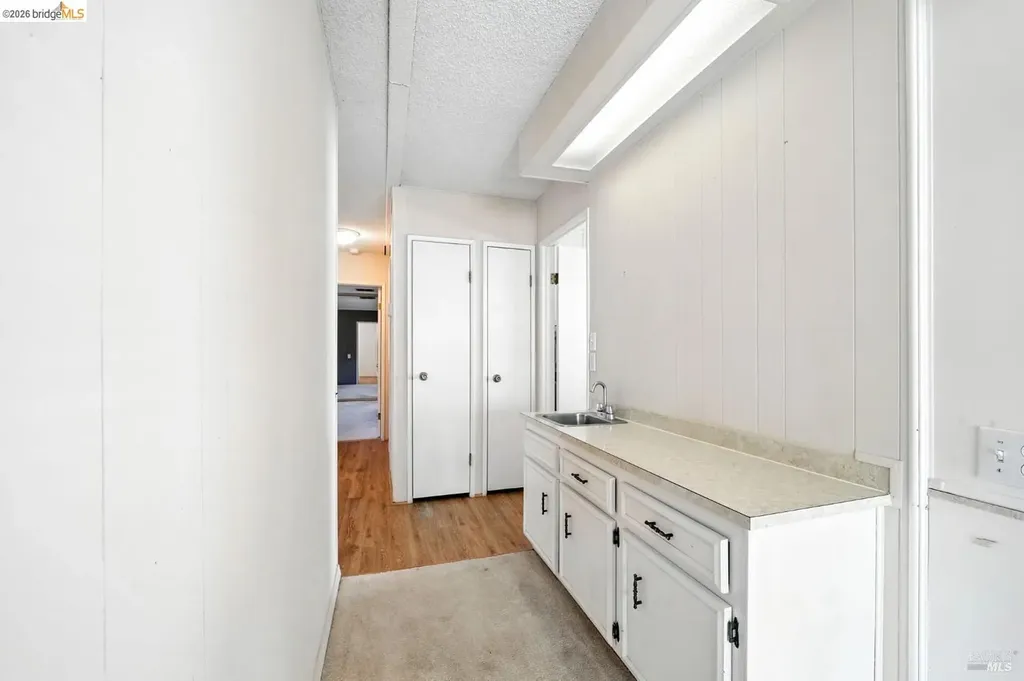 50 Leo Antioch CA 94519
