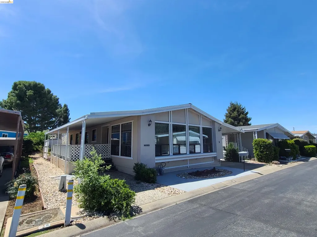 50 Leo Antioch CA 94519
