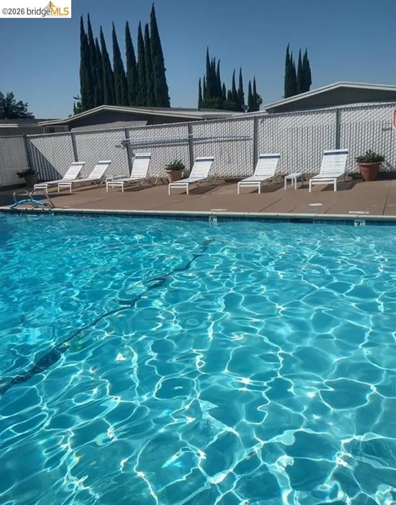 50 Leo Antioch CA 94519