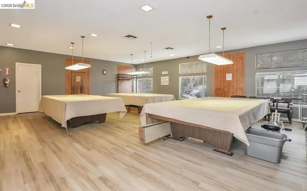 50 Leo Antioch CA 94519