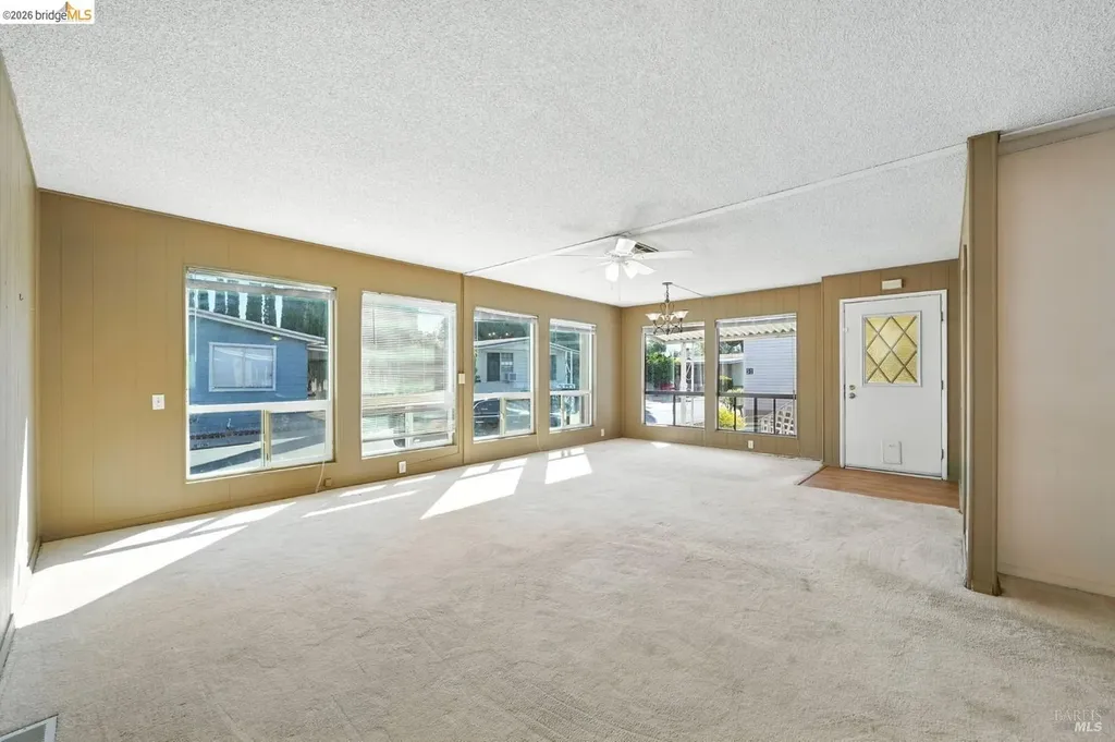 50 Leo Antioch CA 94519