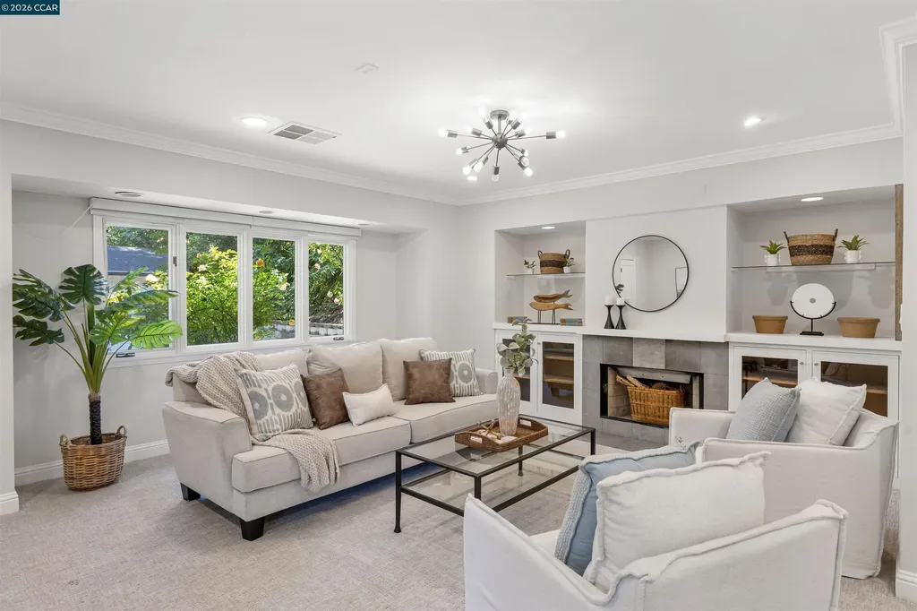 3575 Springhill Road Lafayette CA 94549