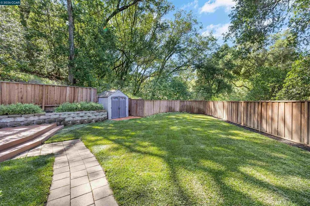 3575 Springhill Road Lafayette CA 94549