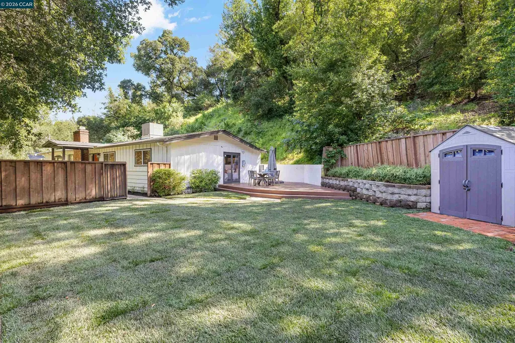 3575 Springhill Road Lafayette CA 94549