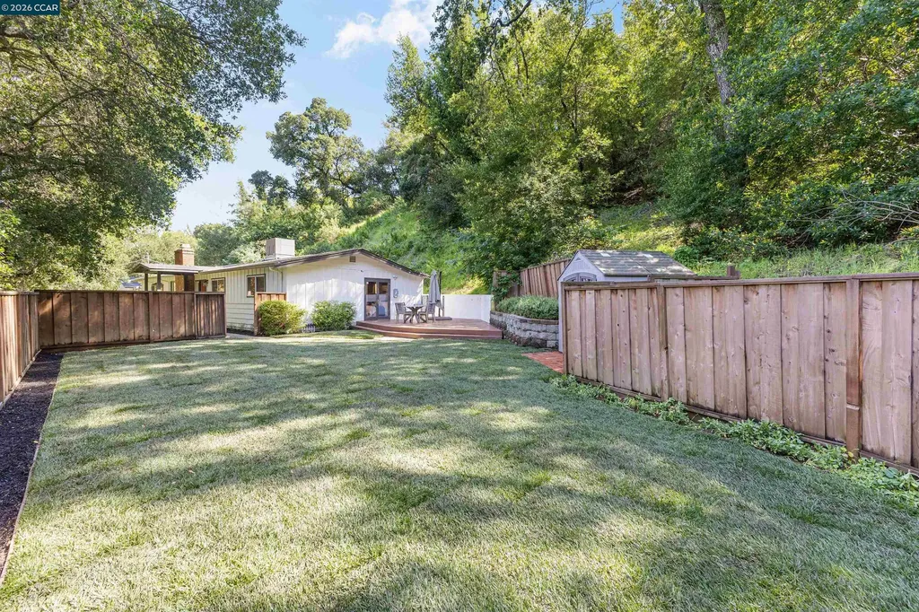 3575 Springhill Road Lafayette CA 94549
