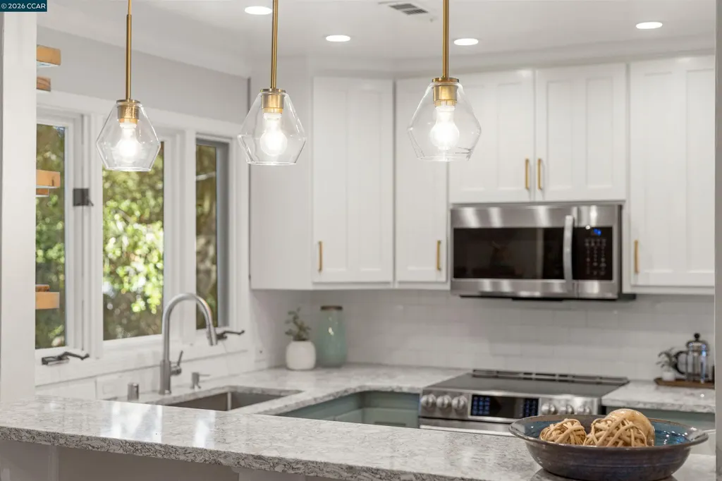 3575 Springhill Road Lafayette CA 94549