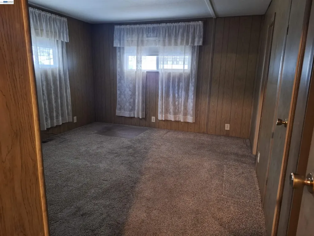 356 Santa Paula San Leandro CA 94579