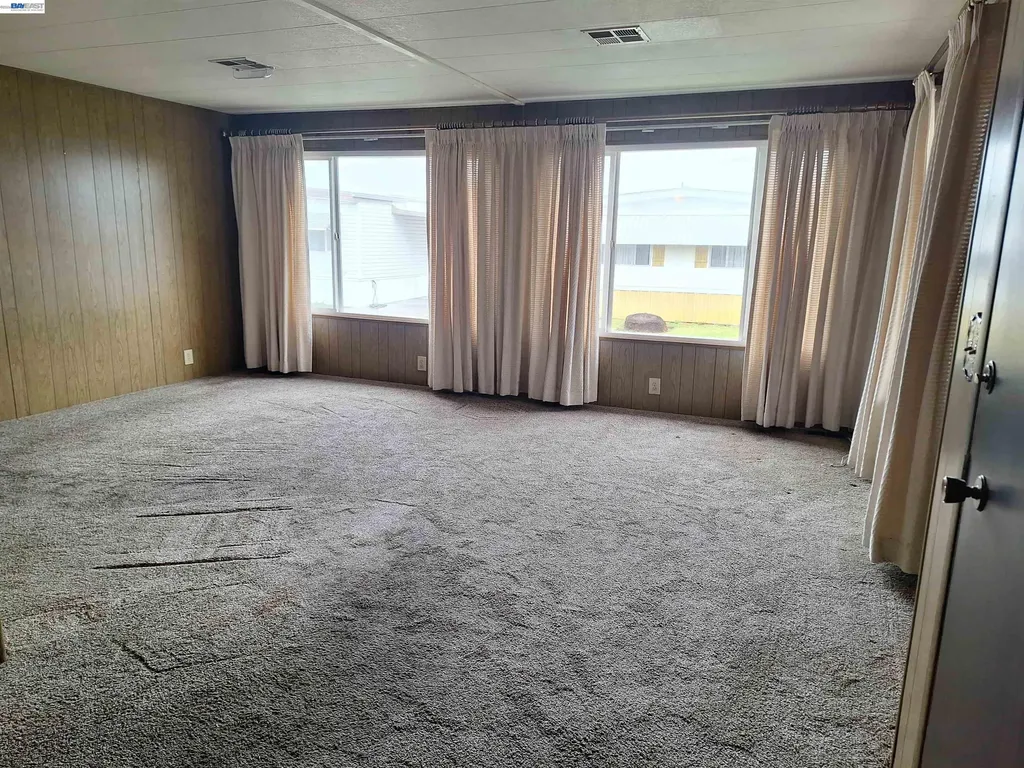 356 Santa Paula San Leandro CA 94579
