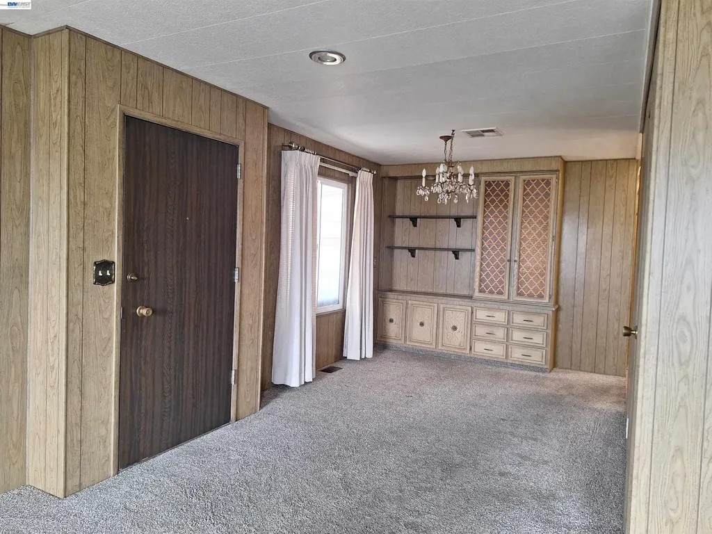356 Santa Paula San Leandro CA 94579