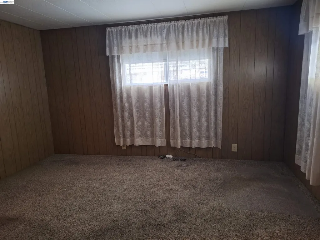 356 Santa Paula San Leandro CA 94579