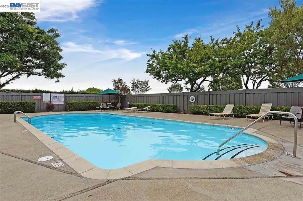 356 Santa Paula San Leandro CA 94579