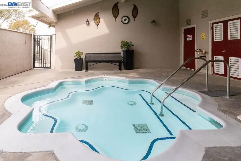 356 Santa Paula San Leandro CA 94579