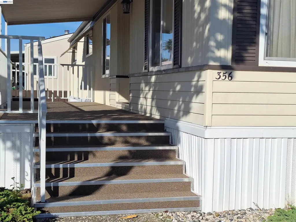 356 Santa Paula San Leandro CA 94579