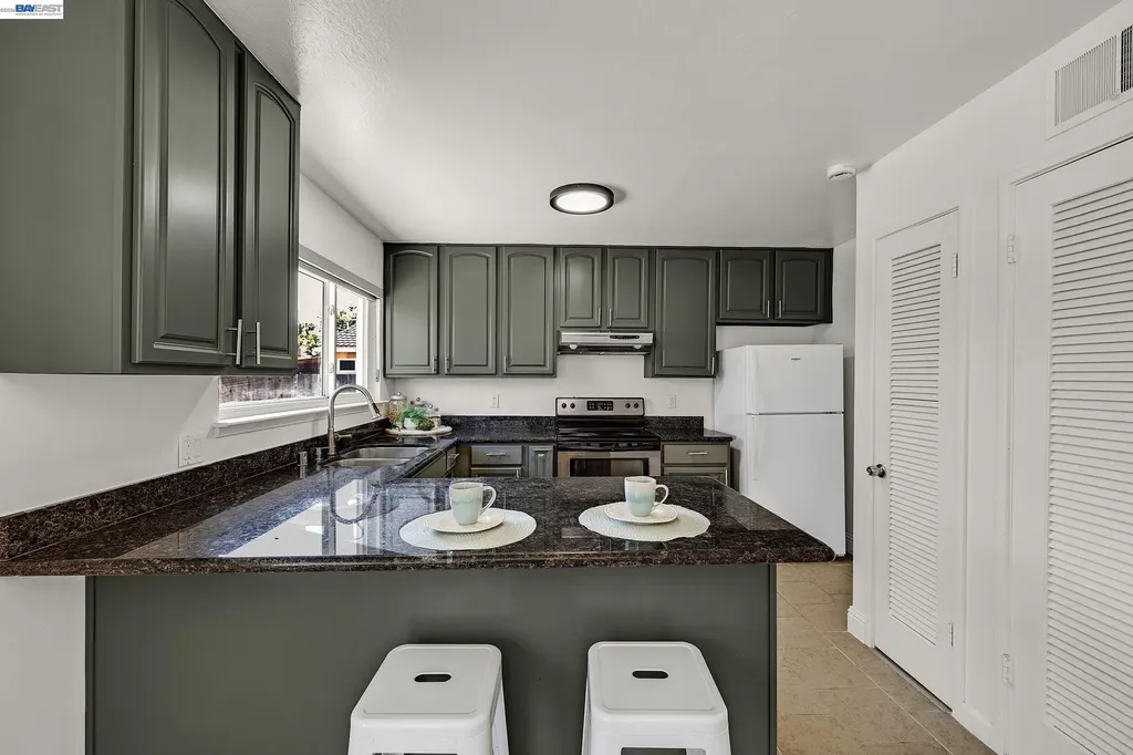 2320 Bermuda Lane Hayward CA 94545