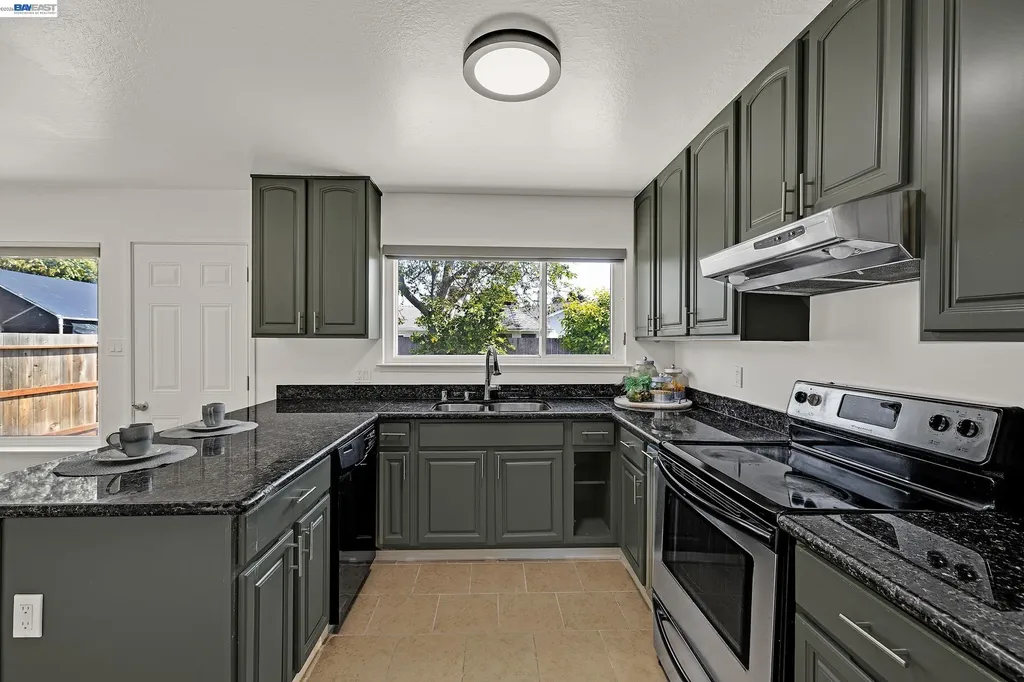2320 Bermuda Lane Hayward CA 94545
