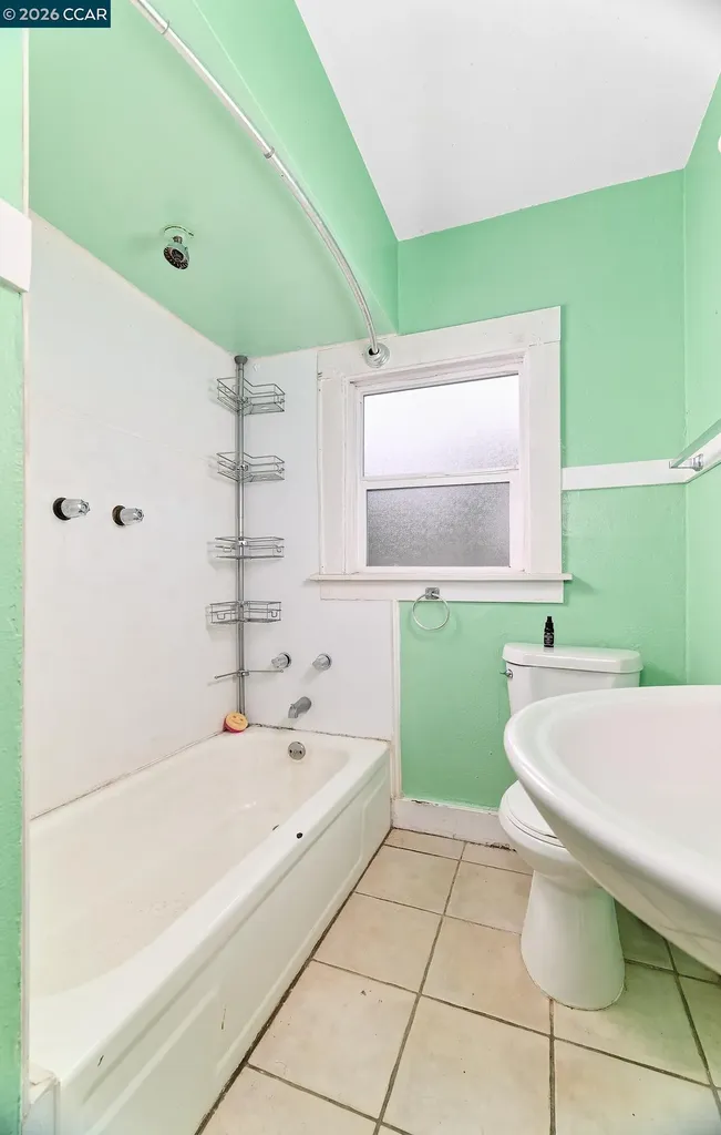 2636 Cole Street Oakland CA 94601