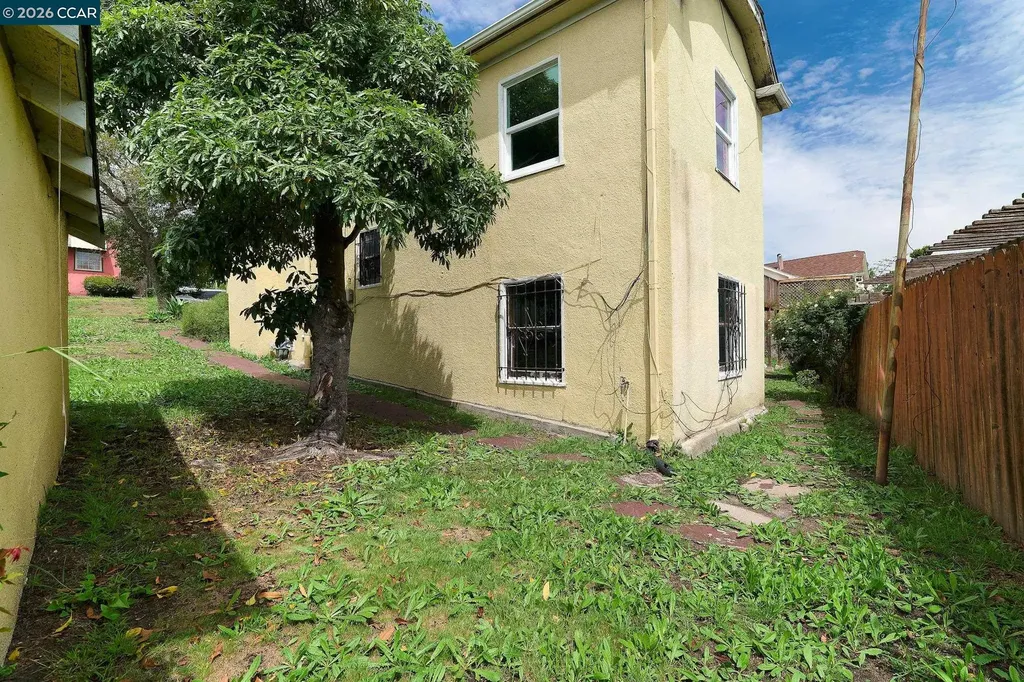 2636 Cole Street Oakland CA 94601