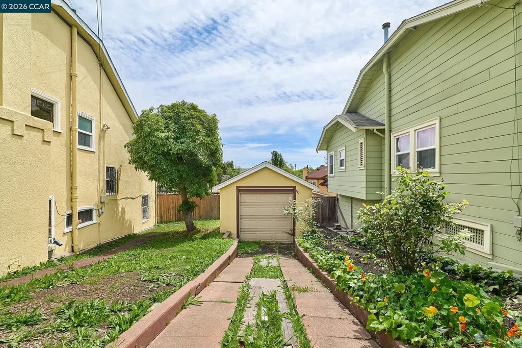 2636 Cole Street Oakland CA 94601