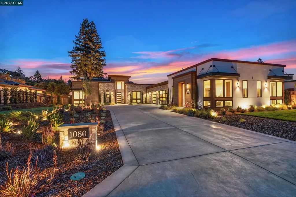 1080 Borrette Court Napa CA 94558