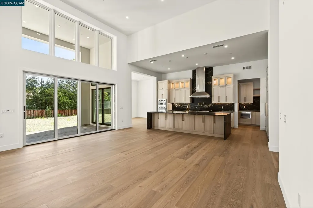 1080 Borrette Court Napa CA 94558