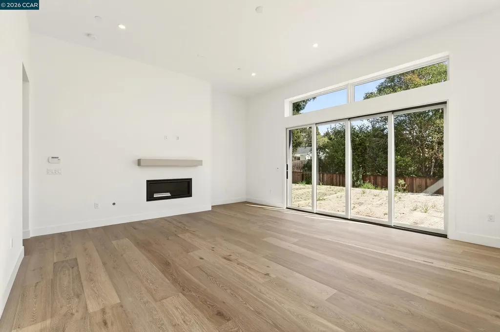 1080 Borrette Court Napa CA 94558