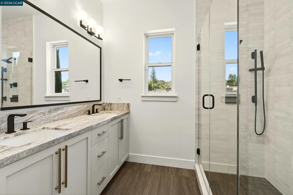 1080 Borrette Court Napa CA 94558