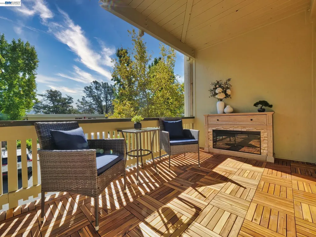 1732 Oakmont Drive Walnut Creek CA 94595