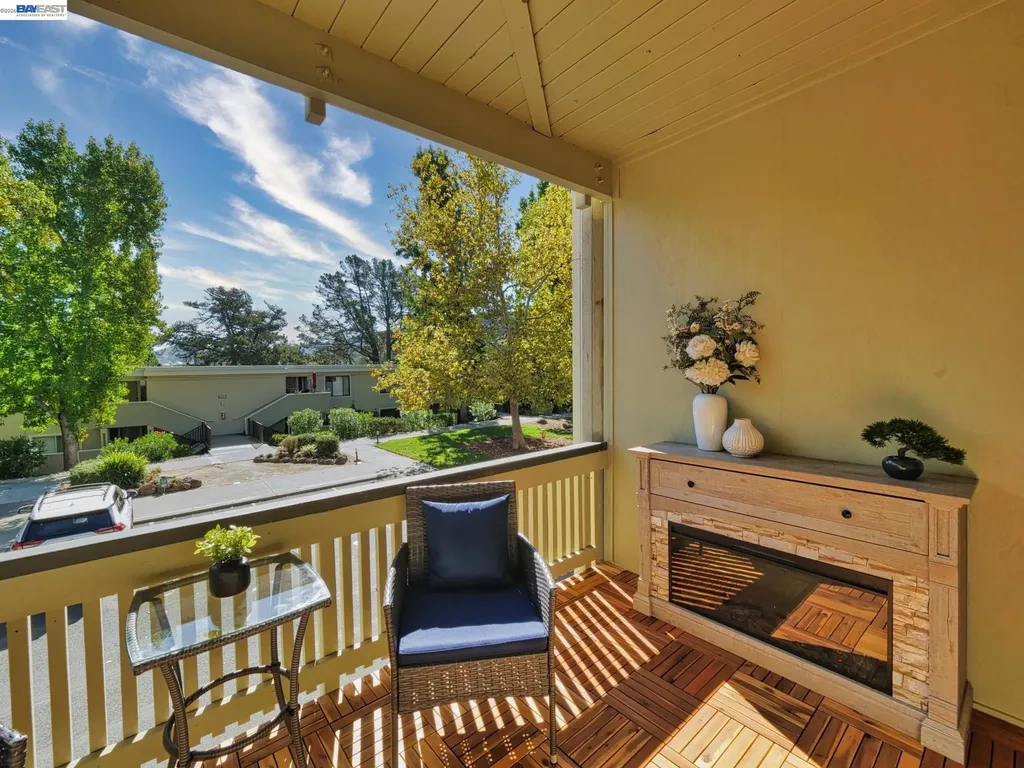 1732 Oakmont Drive Walnut Creek CA 94595