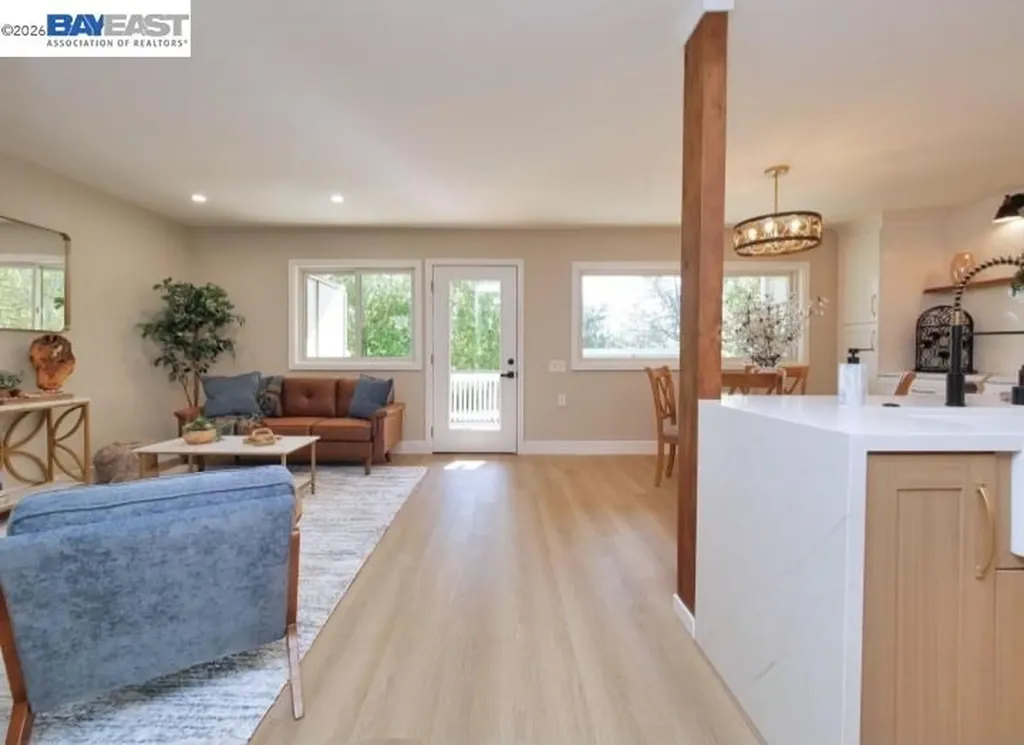 1732 Oakmont Drive Walnut Creek CA 94595
