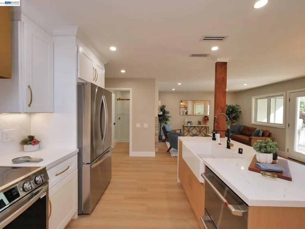 1732 Oakmont Drive Walnut Creek CA 94595