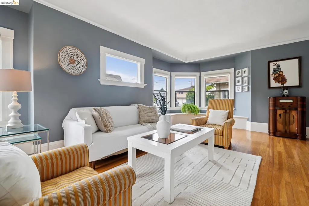 892 Laurel Street Alameda CA 94501