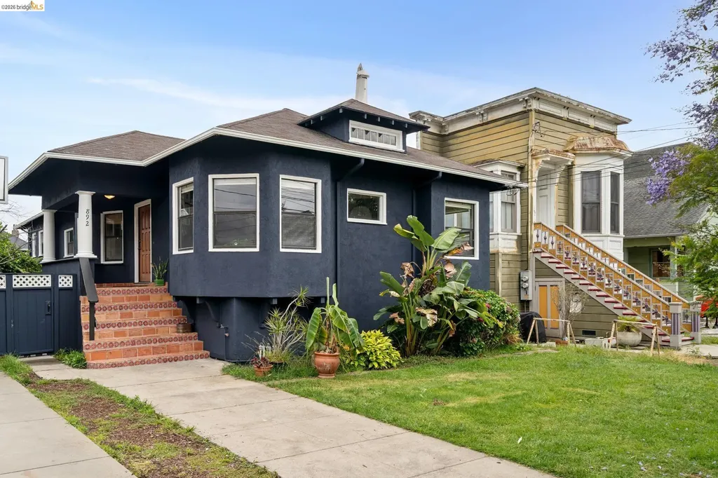 892 Laurel Street Alameda CA 94501