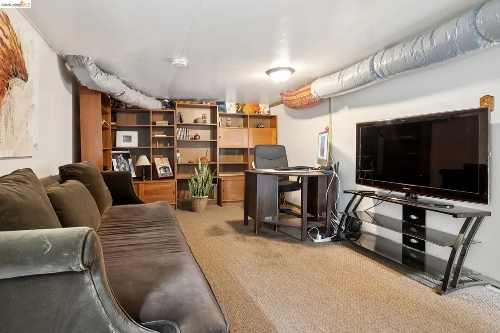 892 Laurel Street Alameda CA 94501