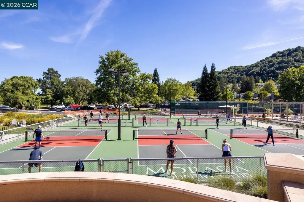 1825 Saint Andrews Drive Moraga CA 94556
