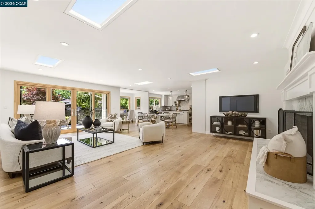 1219 Elmwood Drive Walnut Creek CA 94597