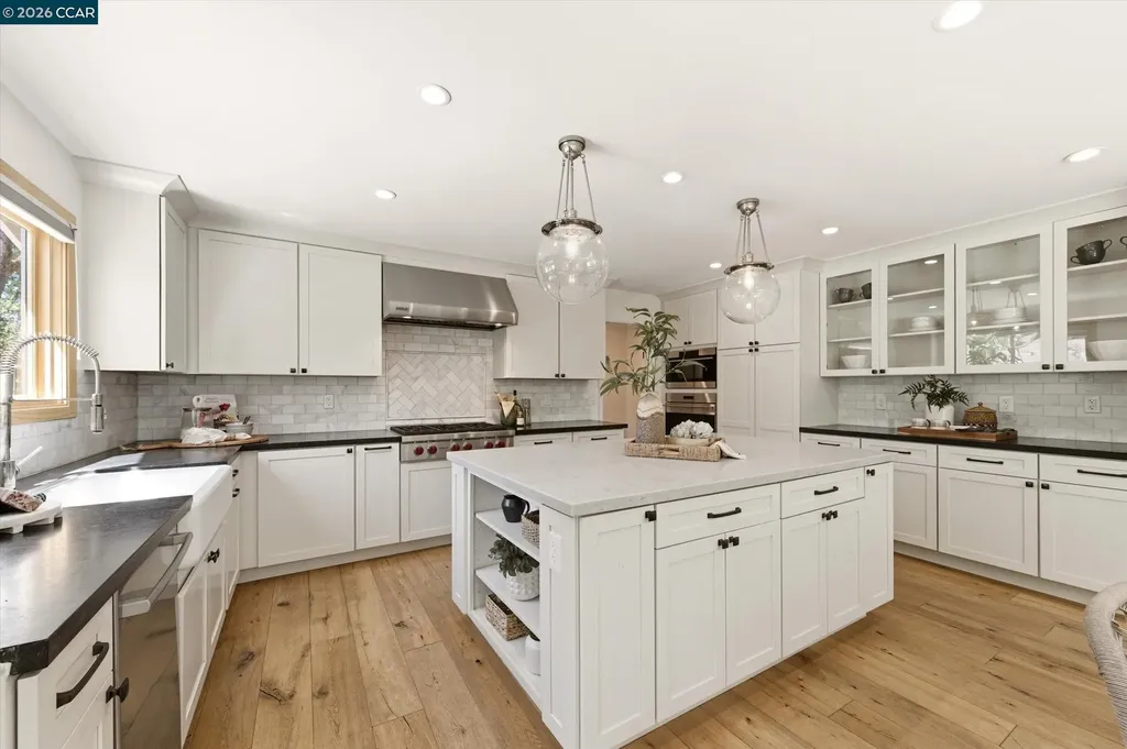 1219 Elmwood Drive Walnut Creek CA 94597