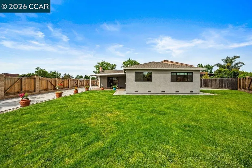 6162 Guava Place Newark CA 94560