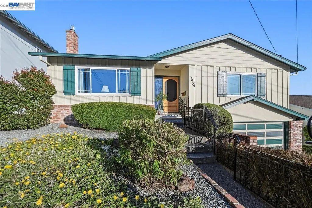 3439 Wyndale Drive Castro Valley CA 94546