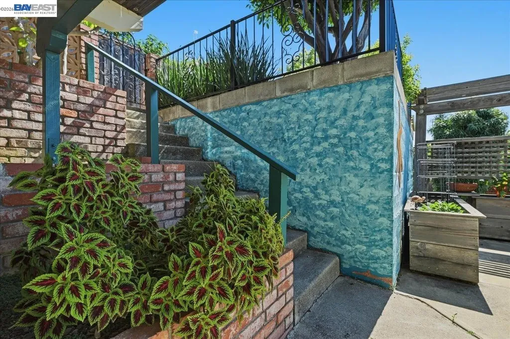 3439 Wyndale Drive Castro Valley CA 94546