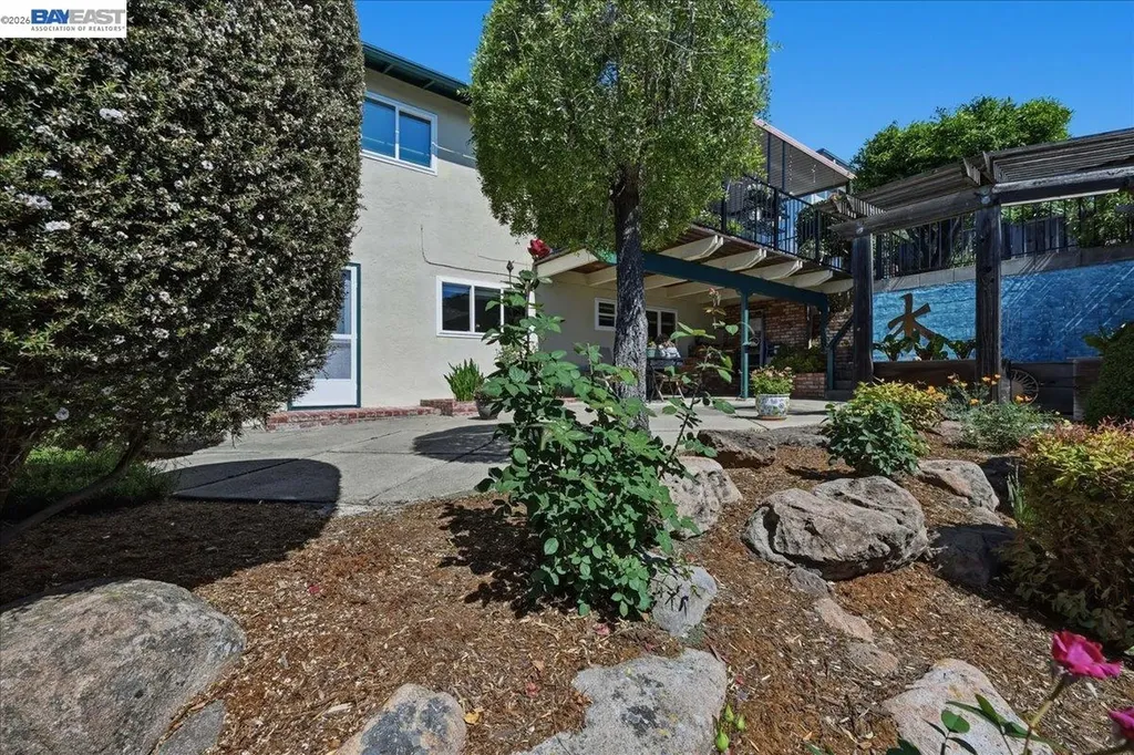3439 Wyndale Drive Castro Valley CA 94546