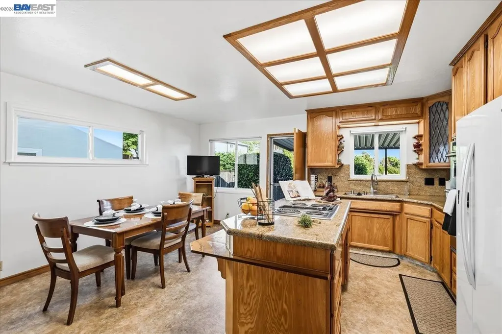 3439 Wyndale Drive Castro Valley CA 94546