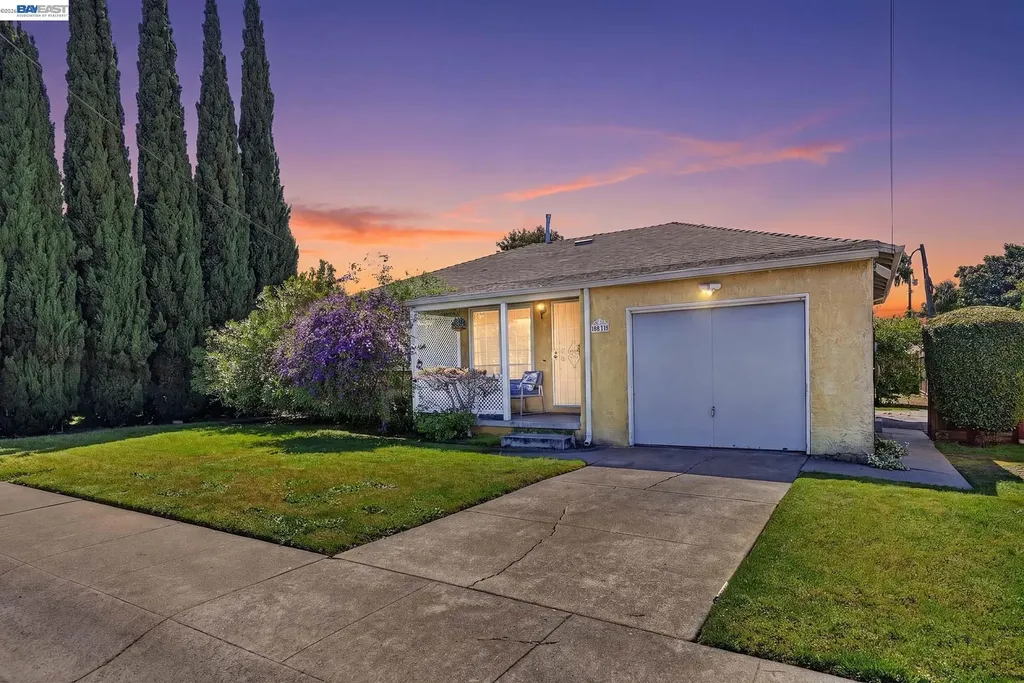 4035 Somerset Avenue Castro Valley CA 94546
