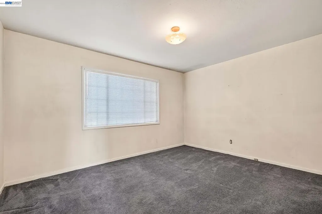4035 Somerset Avenue Castro Valley CA 94546