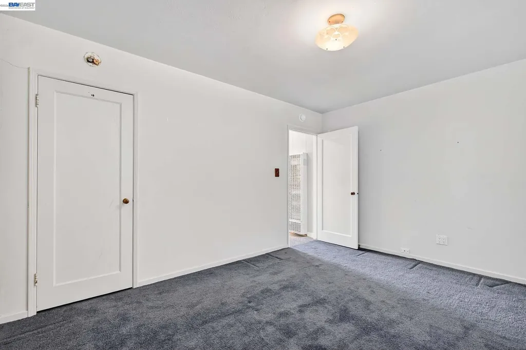 4035 Somerset Avenue Castro Valley CA 94546