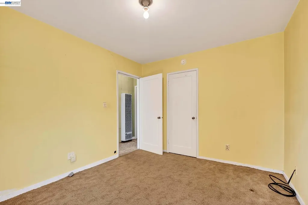 4035 Somerset Avenue Castro Valley CA 94546