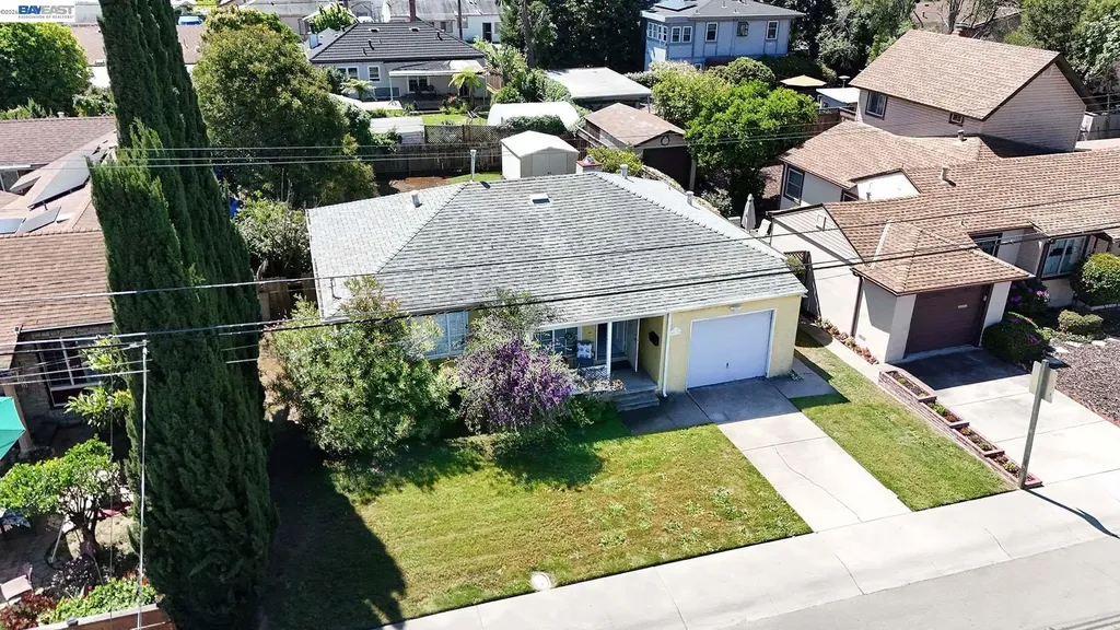 4035 Somerset Avenue Castro Valley CA 94546